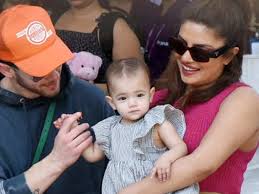 Bollywood stars introduced their babies