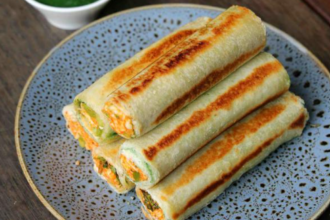 Crispy Paneer Bread Roll Recipe